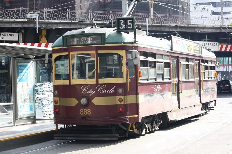 picture of Tram 35 in Melbourne